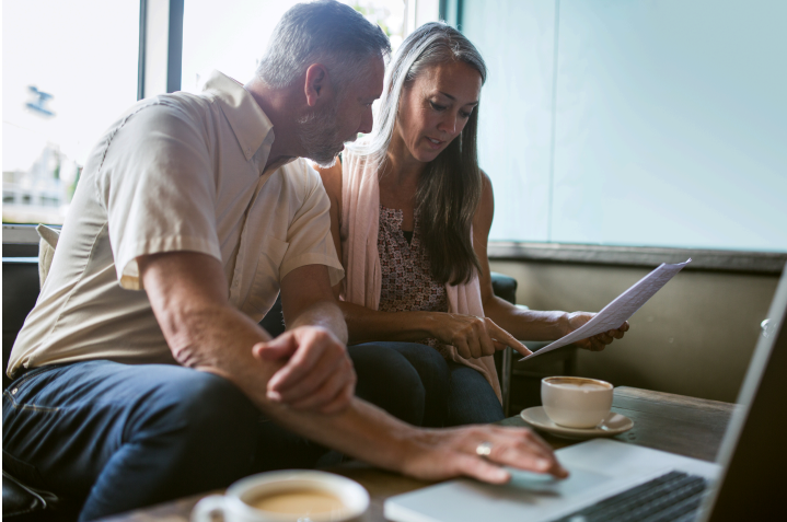 couple having a discussion